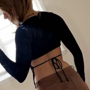 Black Long Sleeve backless Top